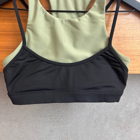 Sarah's Day x White Fox Active Sezzy Luxe Bra, Size M - Picture 4 of 10